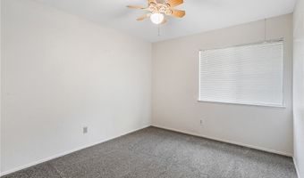 13411 Ivanpah Rd, Apple Valley, CA 92308