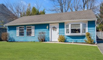 22 Longboat Ave, Barnegat, NJ 08005