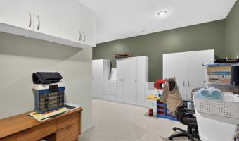 21194 Lawrence 2230, Aurora, MO 65605