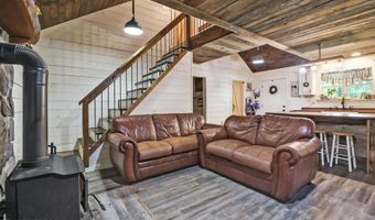 2230 Shirley Rd, Allardt, TN 38504