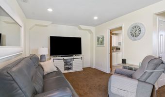 9976 N OAK Rd W, Cedar Hills, UT 84062