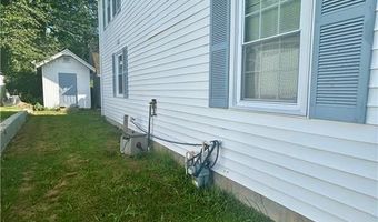 140 Alden Ave, Warwick, RI 02886