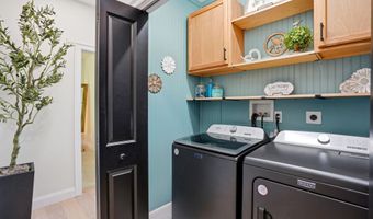 47 Indian Rock Rd, Bedford, NH 03110