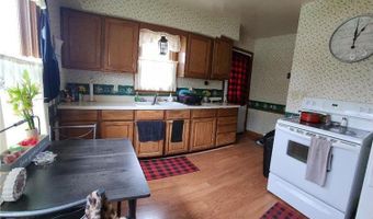 211 E 2nd St, Albert Lea, MN 56007