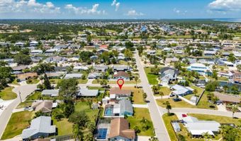 635 Jamaica Cir E, Apollo Beach, FL 33572