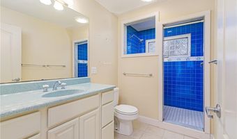 61 Howland Ave, Jamestown, RI 02835