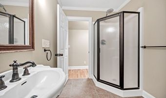 1368 Sunnyhill Dr, Camden, SC 29020