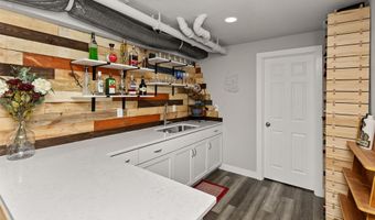 616 NE Pearl Dr, Ankeny, IA 50021