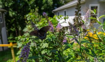 132 Warren Haynes Dr, Asheville, NC 28806