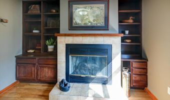 5128 Spring Ct, Madison, WI 53705