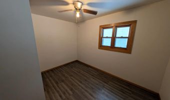 111 N FIFTH St, Abbotsford, WI 54405