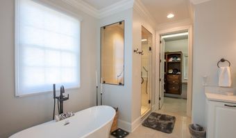 23664 Meade Dr, Abingdon, VA 24211