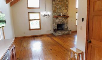 2755 Promise Land Rd, Appomattox, VA 24522