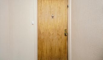 7420 WESTLAKE Ter 304, Bethesda, MD 20817