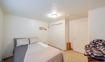 1459 S Windsor Dr, Ammon, ID 83406