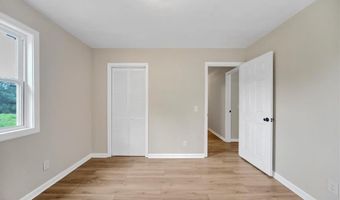 242 Jackson St, Barnesville, GA 30204