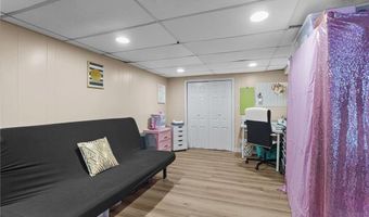 509 Buttonwoods Ave, Warwick, RI 02886