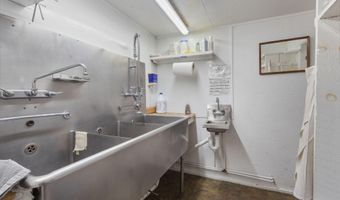 208 New Rd, Arundel, ME 04046