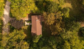 1365 Chalmers Dr, Ann Arbor, MI 48104