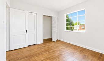121 33RD St NE, Washington, DC 20019