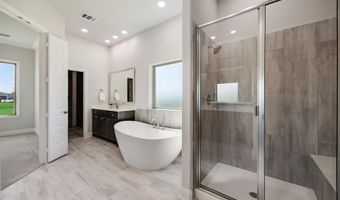 203 Links Ct, Heath, TX 75032