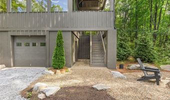 205 Autumn Valley Ln, Scaly Mountain, NC 28775