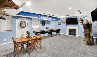 3301 Cheyenne Ct, Bargersville, IN 46106