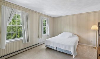 28 Brick Mill Rd, Bedford, NH 03110