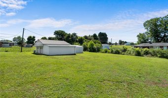 312 Edwards Dr, Anderson, SC 29626