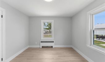 27 Norman St, Cumberland, RI 02864
