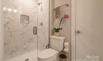 64 Creekside View Dr, Asheville, NC 28804