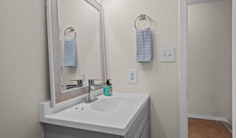 119 Center Dr Ua (1), Atlantic Beach, NC 28512