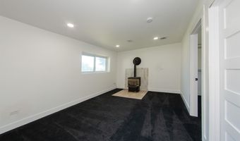 908 CREST PARK Dr, Cheyenne, WY 82001