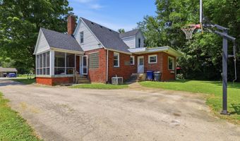 1112 North Dr, Anderson, IN 46011