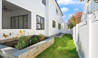 3108 6TH St N, Arlington, VA 22201