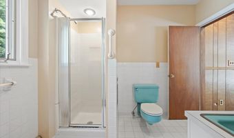 47 Chase Rd, Baileyville, ME 04694