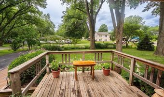 1108 Elm St, Baldwin City, KS 66006