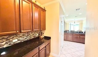 2103 CANDLENUT Cir, Apopka, FL 32712
