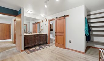 24983 S BEESON Rd, Beavercreek, OR 97004