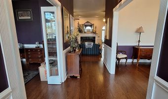 250 Weatherly Dr, Baxley, GA 31513