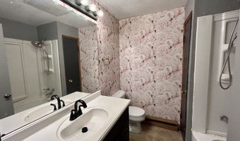 7257 Beechwood Dr, Athens, OH 45701