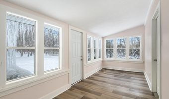 182 40th St, Allegan, MI 49010