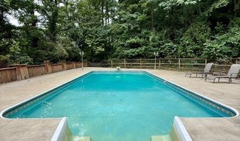 940 Daniels Crk, Banner, KY 41603
