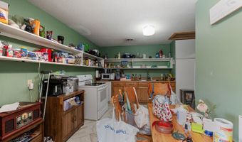1302 Valley Ave, Ava, MO 65608