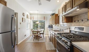 3 Lakeland Dr, Barnegat, NJ 08005