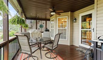 314 War Emblem Dr, Boiling Springs, SC 29316