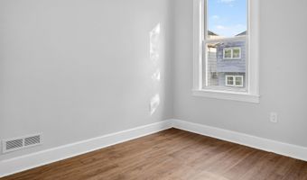 12 E 49TH St 2, Bayonne, NJ 07002