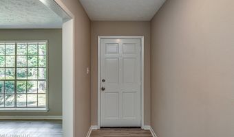 107 Woodgate Dr, Brandon, MS 39042