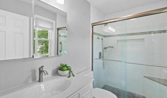 70 N FAIRFIELD Dr, Dover, DE 19901