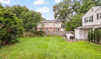 8323 BLOWING ROCK Rd, Alexandria, VA 22309